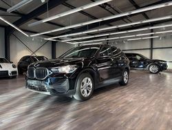 Schwarz ii/bonnet fluid black Gebraucht 2022 BMW X1 Advantage SUV | 18.350 € (Superpreis)