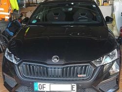 Schwarz Gebraucht 2022 Skoda Octavia RS Kombi | 25.300 € (Superpreis)