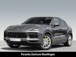 Grau Gebraucht 2021 Porsche Cayenne Sport SUV | 77.550 € (Fairer Preis)