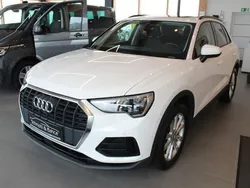 Ibisweiß Gebraucht 2020 Audi Q3 Basis SUV | 27.990 € (Guter Preis)