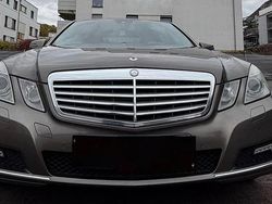 Andere farben Gebraucht 2008 Mercedes E350 Limousine | 8.900 €