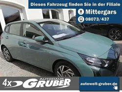 Mangrove green Neu 2025 Hyundai i20 Trend Kleinwagen | 21.999 € (Fairer Preis)