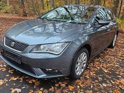 Grau Gebraucht 2013 Seat Leon Limousine | 6.990 € (Guter Preis)