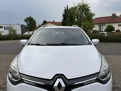 Weiß Gebraucht 2013 Renault Clio GrandTour Kombi | 5.800 € (Teuer)
