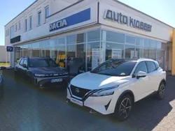 Weiss Gebraucht 2023 Nissan Qashqai SUV | 27.990 € (Etwas zu teuer)
