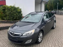 Grau Gebraucht 2012 Opel Astra Sport Kombi | 4.600 € (Guter Preis)