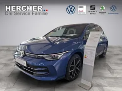 Blau Gebraucht 2024 VW Golf VIII Edition Limousine | 32.980 € (Fairer Preis)