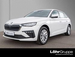 Candyweiss Gebraucht 2025 Skoda Scala Selection Kleinwagen | 21.460 € (Guter Preis)