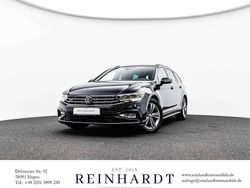 Deep black perleffekt Gebraucht 2023 VW Passat R-line Kombi | 24.995 € (Fairer Preis)