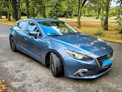 Blau Gebraucht 2014 Mazda 3 Sports-Line Limousine | 10.950 € (Fairer Preis)