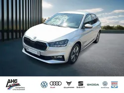Brilliantsilber metallic met. Gebraucht 2022 Skoda Fabia Ambition Kleinwagen | 17.327 € (Fairer Preis)
