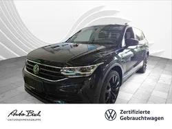 Schwarz (deep black perleffekt) Gebraucht 2022 VW Tiguan Allspace Style SUV | 42.740 € (Fairer Preis)
