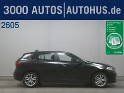 Saphirschwarz metallic Gebraucht 2021 BMW 118 Luxury Line Kleinwagen | 24.890 € (Etwas zu teuer)