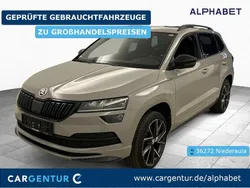 Stahlgrau uni Gebraucht 2021 Skoda Karoq SportLine SUV | 19.107 €