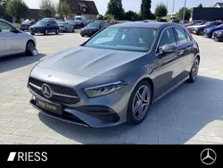 Metalliclack mountaingrau Gebraucht 2024 Mercedes A220 AMG Limousine | 37.380 € (Fairer Preis)