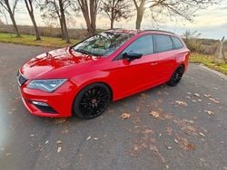 Rot Gebraucht 2020 Cupra Leon Kombi | 19.900 € (Guter Preis)