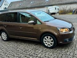 Gebraucht 2005 VW Touran Van / Kleinbus | 13.800 €