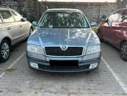 Andere außenfarben Gebraucht 2004 Skoda Octavia Limousine | 999 € (Superpreis)