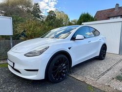Weiß Gebraucht 2022 Tesla Model Y Performance SUV | 34.890 € (Fairer Preis)