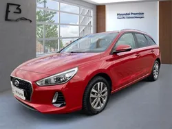Rot Gebraucht 2018 Hyundai i30 Kombi | 13.490 € (Etwas zu teuer)