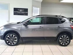 Grau Gebraucht 2013 Nissan Qashqai 360º SUV | 9.990 € (Etwas zu teuer)