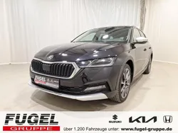 Schwarzmagic perleffekt Gebraucht 2021 Skoda Octavia Scout 4x4 Kombi | 26.999 € (Etwas zu teuer)