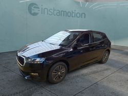 Schwarz Gebraucht 2023 Skoda Fabia Style Kleinwagen | 21.279 € (Fairer Preis)