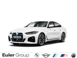 Weiss Gebraucht 2024 BMW i4 Sport Line Limousine | 41.475 € (Superpreis)