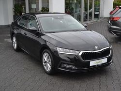 Schwarz Gebraucht 2022 Skoda Octavia Style Limousine | 22.980 € (Guter Preis)