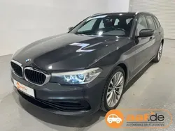 Saphirschwarz metallic Gebraucht 2023 BMW 520 Comfort Edition | 47.924 € (Superpreis)