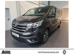 Tenebroschwarz metallic Neu 2024 Renault Trafic Van | 62.998 €