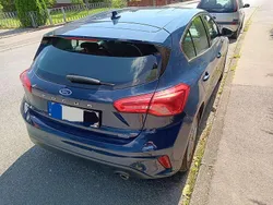 Blau Gebraucht 2019 Ford Focus Cool & Connect Limousine | 9.200 € (Guter Preis)