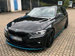 Schwarz Gebraucht 2025 BMW 330 Kombi | 14.200 €