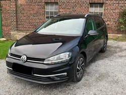 Schwarz Gebraucht 2019 VW Golf VII Join Kombi | 16.000 € (Guter Preis)