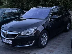 Schwarz Gebraucht 2016 Opel Insignia Innovation Kombi | 9.590 € (Fairer Preis)