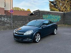Blau Gebraucht 2008 Opel Astra Cabriolet Cabrio | 2.650 € (Guter Preis)
