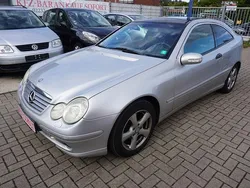 Silber Gebraucht 2003 Mercedes C180 Coupé | 2.700 € (Etwas zu teuer)
