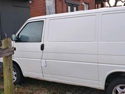Weiß Gebraucht 2003 VW Transporter Van | 4.700 €