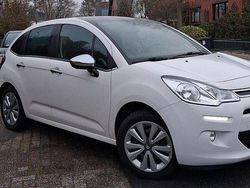 Weiß Gebraucht 2014 Citroën C3 PureTech Limousine | 5.500 € (Fairer Preis)