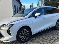 Weiß metallic Gebraucht 2024 DFSK Forthing 4 Van / Kleinbus | 28.490 € (Fairer Preis)