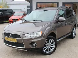 Braun Gebraucht 2011 Mitsubishi Outlander SUV | 9.990 € (Etwas zu teuer)