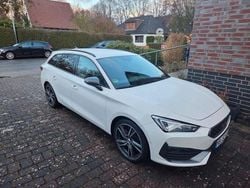 Weiß Gebraucht 2021 Cupra Leon VZ Limousine | 23.890 € (Fairer Preis)