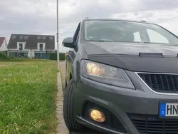 Grau Gebraucht 2011 Seat Alhambra Style Van / Kleinbus | 8.000 € (Etwas zu teuer)