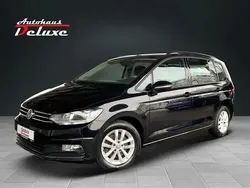Schwarz Gebraucht 2016 VW Touran Comfortline Van / Kleinbus | 12.900 € (Fairer Preis)