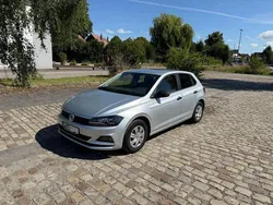 Silber Gebraucht 2018 VW Polo Trendline Kleinwagen | 8.000 € (Guter Preis)
