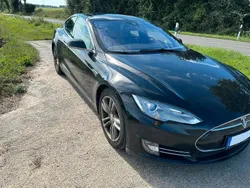 Schwarz Gebraucht 2015 Tesla Model S Limousine | 27.200 € (Guter Preis)