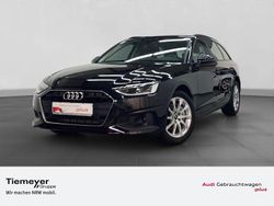 Brillantschwarz Gebraucht 2024 Audi A4 Basis Kombi | 40.980 €