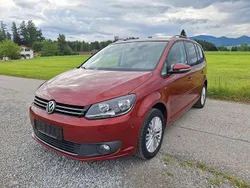Wild cherry red metallic Gebraucht 2014 VW Touran Cup Van / Kleinbus | 12.990 € (Fairer Preis)