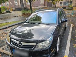 Schwarz Gebraucht 2005 Opel Signum Kleinwagen | 3.000 € (Fairer Preis)