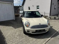 Weiß Gebraucht 2009 Mini ONE Kleinwagen | 1.999 € (Superpreis)